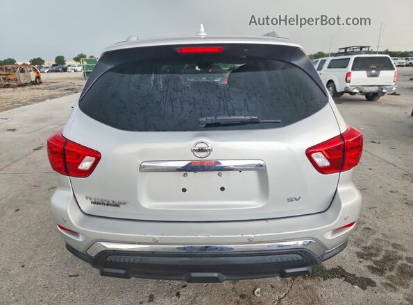 5N1DR2MN6KC607154 2019 NISSAN PATHFINDER Silver Rear view