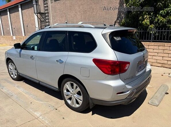 5N1DR2MN7JC603080 2018 NISSAN PATHFINDER Silver Առջևի աջ