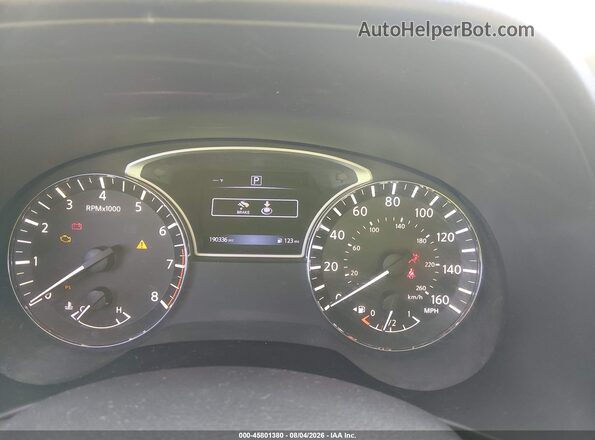 5N1DR2MN8HC665291 2017 NISSAN PATHFINDER White Widok tylnych siedzeń