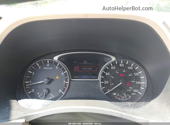 5N1DR2MN9HC615886 2017 NISSAN PATHFINDER Gray უკანა სავარძლების ხედი