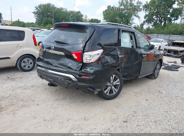 5N1DR2MNXHC604069 2017 NISSAN PATHFINDER Black Tył prawy