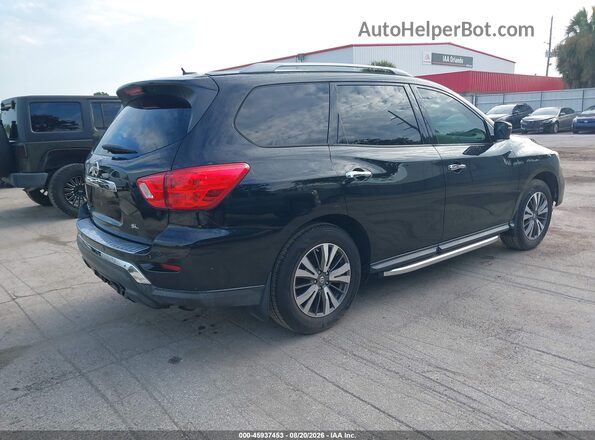 5N1DR2MNXHC660061 2017 NISSAN PATHFINDER Черный Задняя правая четверть