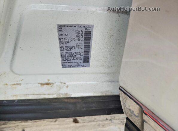 5N1DR2MNXHC697272 2017 NISSAN PATHFINDER White Вид наклейки з VIN-кодом
