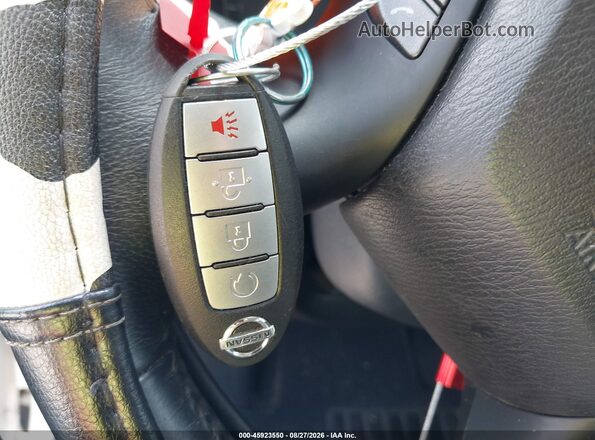 5N1DR2MNXJC634372 2018 NISSAN PATHFINDER White Vista del salpicadero