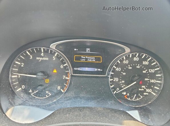 5N1DR2MNXJC646098 2018 NISSAN PATHFINDER Silver Widok zestawu wskaźników