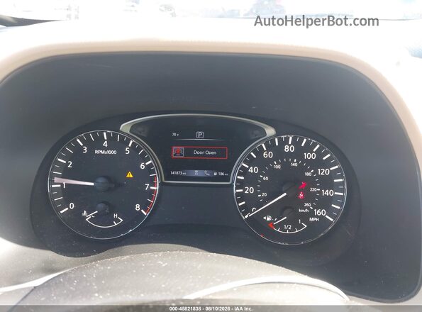 5N1DR2MNXJC663550 2018 NISSAN PATHFINDER White Widok tylnych siedzeń
