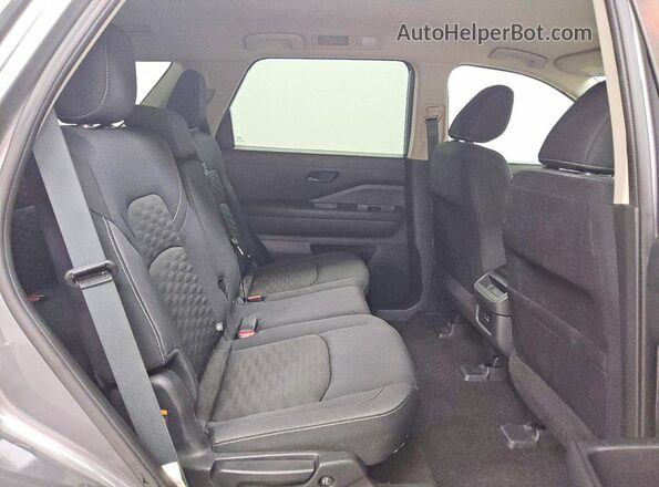 5N1DR3AA3RC276888 2024 NISSAN PATHFINDER Gray Vista interior trasera