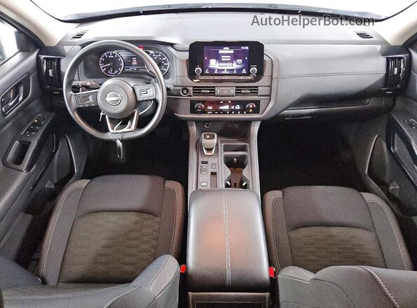 5N1DR3AAXSC289823 2025 NISSAN PATHFINDER Серебряный Вид панели приборов