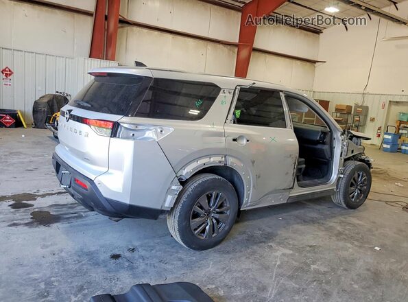 5N1DR3AC2SC255800 2025 NISSAN PATHFINDER Серебряный Задняя правая четверть