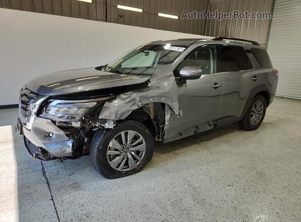 5N1DR3BA0SC256702 2025 NISSAN PATHFINDER Серый 