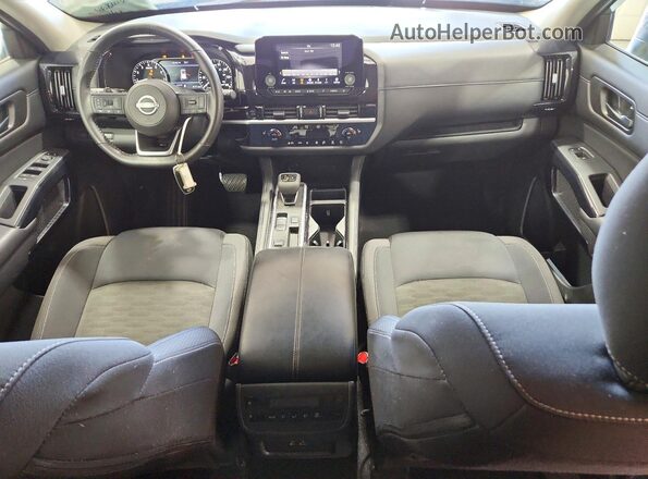 5N1DR3BA0SC256702 2025 NISSAN PATHFINDER Серый Вид панели приборов