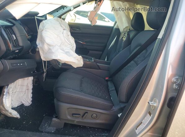 5N1DR3BA0SC305901 2025 NISSAN PATHFINDER Серебряный Вид салона спереди