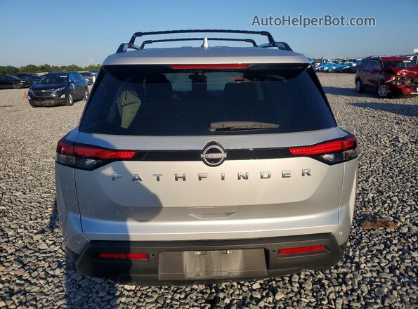 5N1DR3BA0SC305901 2025 NISSAN PATHFINDER Серебряный Вид сзади