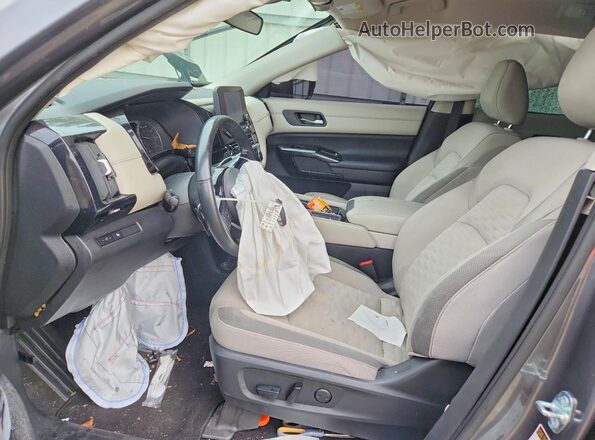 5N1DR3BA4NC238532 2022 NISSAN PATHFINDER Серый Вид салона спереди