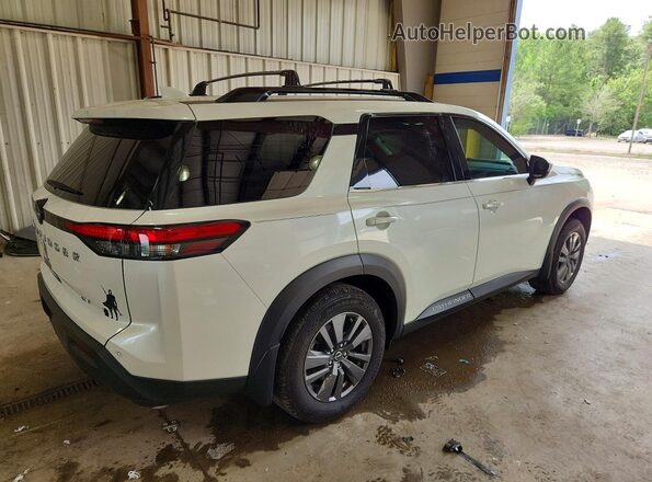 5N1DR3BA5RC227061 2024 NISSAN PATHFINDER White Հետևի աջ