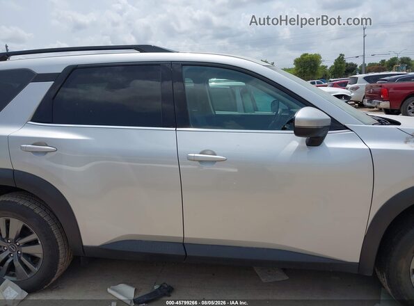 5N1DR3BA6RC306979 2024 NISSAN PATHFINDER Silver Սալոնի 360 աստիճան տեսք