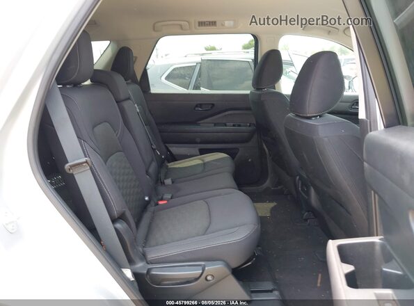 5N1DR3BA6RC306979 2024 NISSAN PATHFINDER Silver VIN կոդի պիտակի տեսք