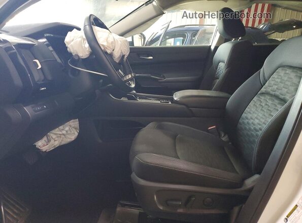 5N1DR3BC0NC256995 2022 NISSAN PATHFINDER White Սալոնի դիմացի տեսք