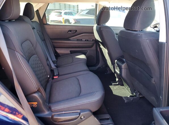 5N1DR3BC1SC236458 2025 NISSAN PATHFINDER Blue Widok wnętrza z tyłu