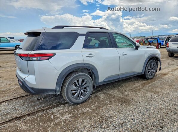 5N1DR3BC6RC250835 2024 NISSAN PATHFINDER Серебряный Задняя правая четверть