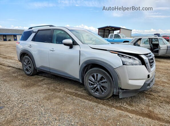 5N1DR3BC6RC250835 2024 NISSAN PATHFINDER Серебряный Передняя правая четверть