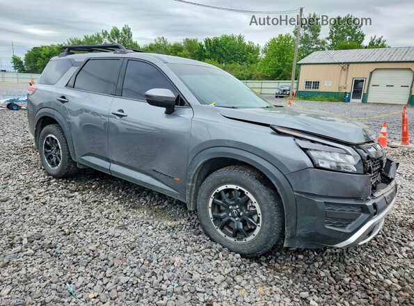 5N1DR3BD0SC258749 2025 NISSAN PATHFINDER Серый Передняя правая четверть