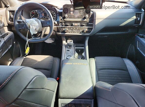 5N1DR3BD6PC271108 2023 NISSAN PATHFINDER Черный Вид панели приборов