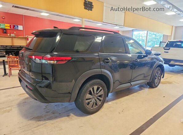 5N1DR3BE0TC257563 2026 NISSAN PATHFINDER Black Trasero derecho