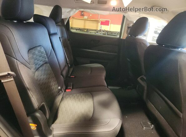 5N1DR3BE0TC257563 2026 NISSAN PATHFINDER Black Vista interior trasera