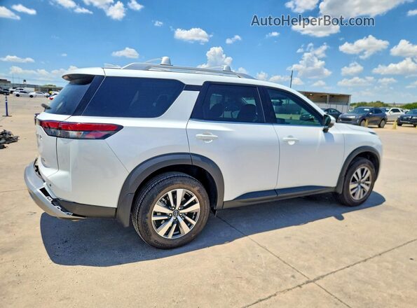 5N1DR3CA7SC314299 2025 NISSAN PATHFINDER White Trasero derecho