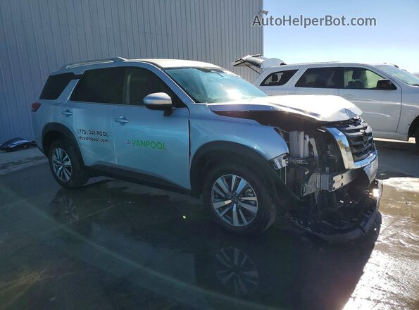5N1DR3CC3SC236203 2025 NISSAN PATHFINDER Silver Delantero derecho