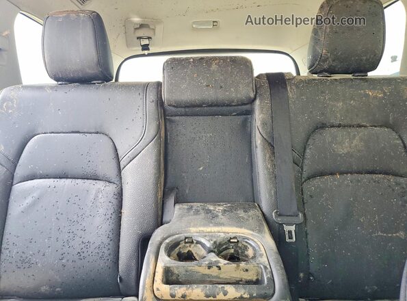 5N1DR3CC7PC219427 2023 NISSAN PATHFINDER Gray Widok tylnych siedzeń