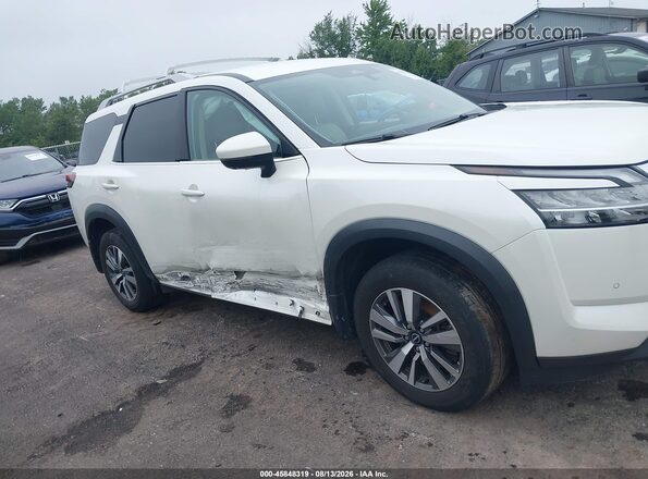 5N1DR3CC8RC238474 2024 NISSAN PATHFINDER Белый Вид задней части салона