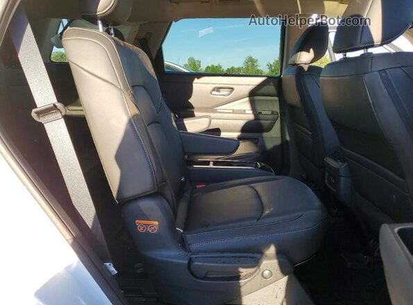 5N1DR3CD3SC265421 2025 NISSAN PATHFINDER White Vista interior trasera