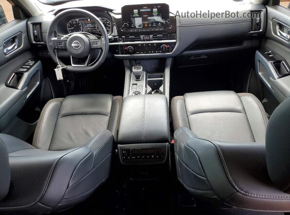5N1DR3CDXSC211968 2025 NISSAN PATHFINDER Gray Vista del salpicadero