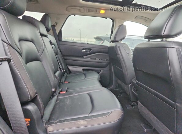 5N1DR3CE4PC247154 2023 NISSAN PATHFINDER Green Вид задньої частини салону