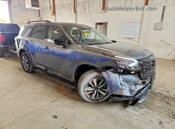 5N1DR3CE5TC265494 2026 NISSAN PATHFINDER Gray Առջևի աջ