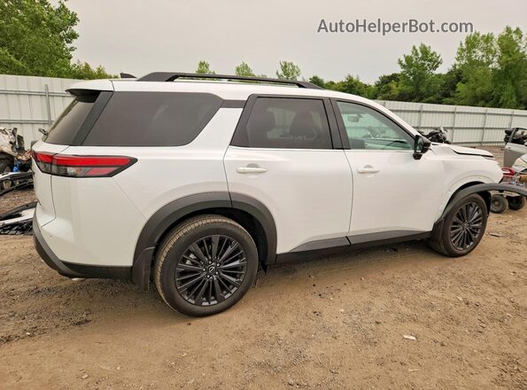 5N1DR3CE9TC239500 2026 NISSAN PATHFINDER White Задня права чверть