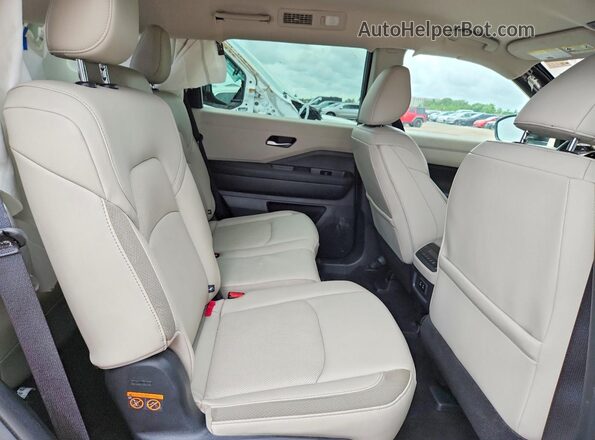 5N1DR3CS1TC207310 2026 NISSAN PATHFINDER Серый Вид задних сидений