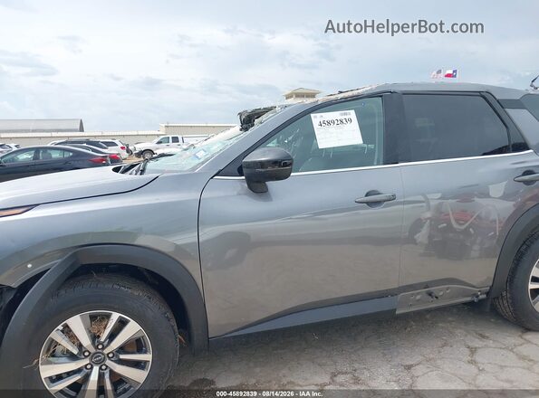 5N1DR3CS9TC264242 2026 NISSAN PATHFINDER Gray Widok wnętrza 360 stopni