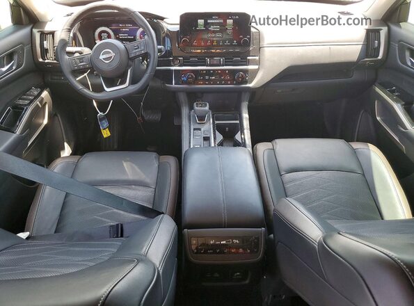 5N1DR3DG3SC213019 2025 NISSAN PATHFINDER Green Vista del salpicadero