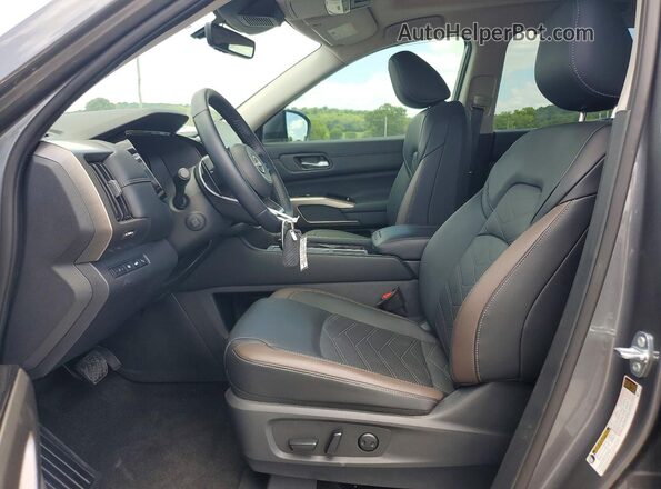 5N1DR3DH2SC269509 2025 NISSAN PATHFINDER Gray Vista interior delantera