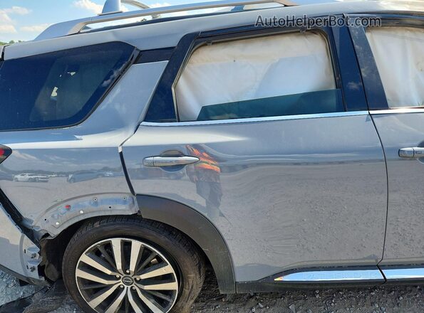 5N1DR3DJ7SC295493 2025 NISSAN PATHFINDER Gray Rear interior view