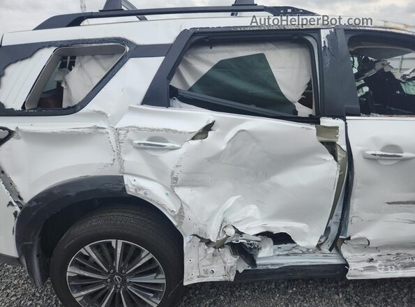 5N1DR3DV9TC200856 2026 NISSAN PATHFINDER White Vista interior trasera
