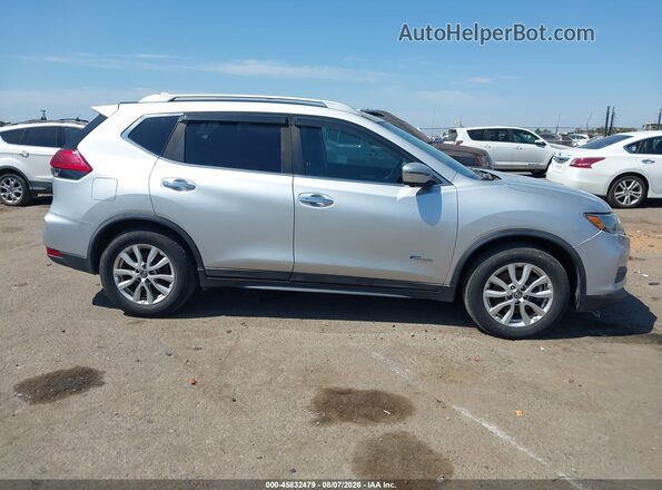 5N1ET2MT7HC830672 2017 NISSAN ROGUE HYBRID Silver Vista interior trasera