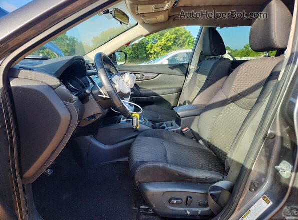 5N1ET2MT9JC837922 2018 NISSAN ROGUE Серый Вид салона спереди