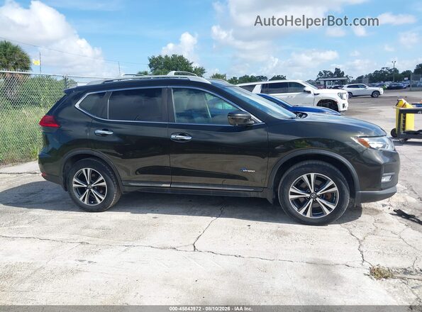 5N1ET2MV5HC801365 2017 NISSAN ROGUE HYBRID Green Widok wnętrza z tyłu