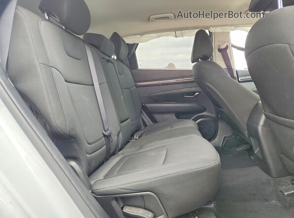 5NMJA3AE0NH094966 2022 HYUNDAI TUCSON White Vista interior trasera