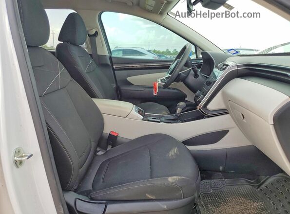 5NMJB3AE4NH075737 2022 HYUNDAI TUCSON White Front interior view