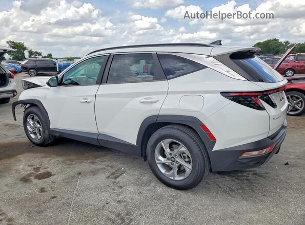 5NMJB3AEXNH047702 2022 HYUNDAI TUCSON White Trasero izquierdo